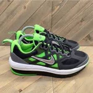 Nike Air Max Genome Sneakers